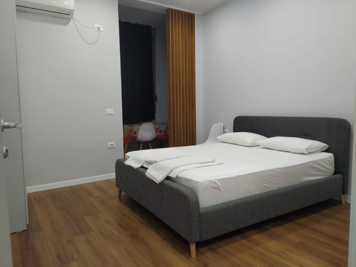 Be Solei Studio Apartments Sol 2 Tiranë Luaran gambar